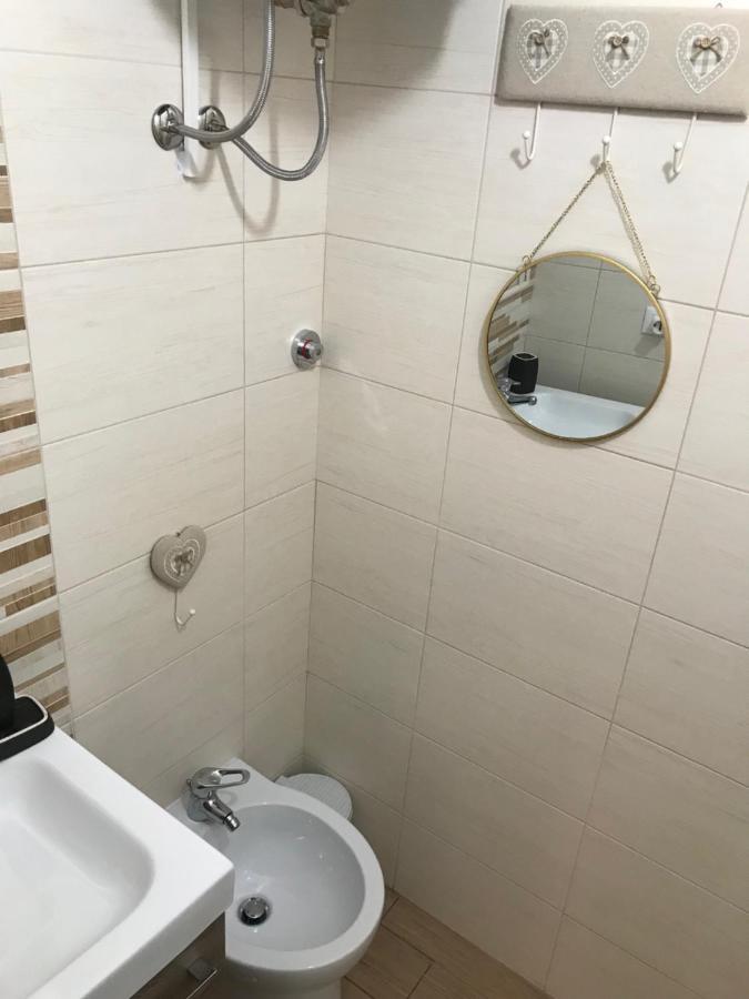 פיצו Il Casalino Apartment מראה חיצוני תמונה